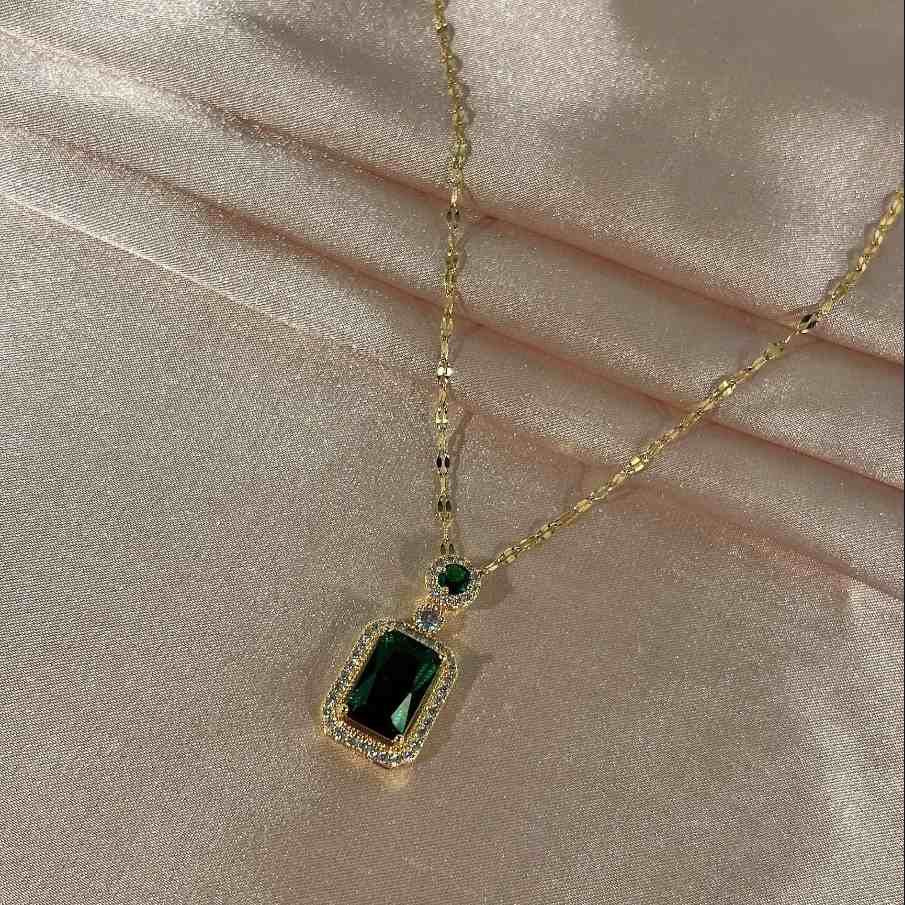 Ensemble vert emeraude "الزمرد"