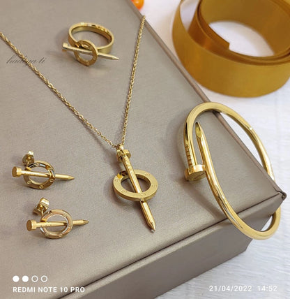 Ensemble clou cartier
